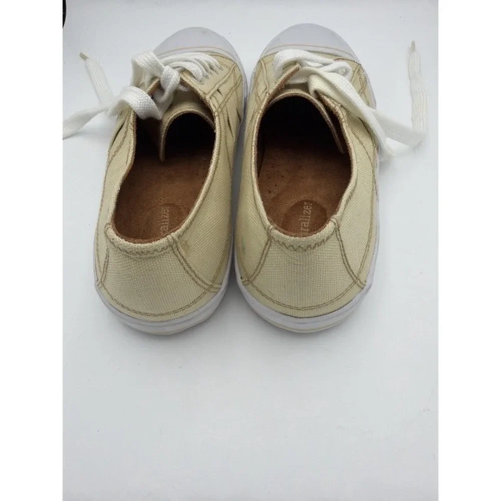 Naturalizer Gallagher Canvas Sneakers Womens 9M Beige Lace Up Comfort Shoes 1633